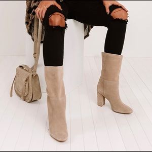 CHINESE LAUNDRY BOOTS